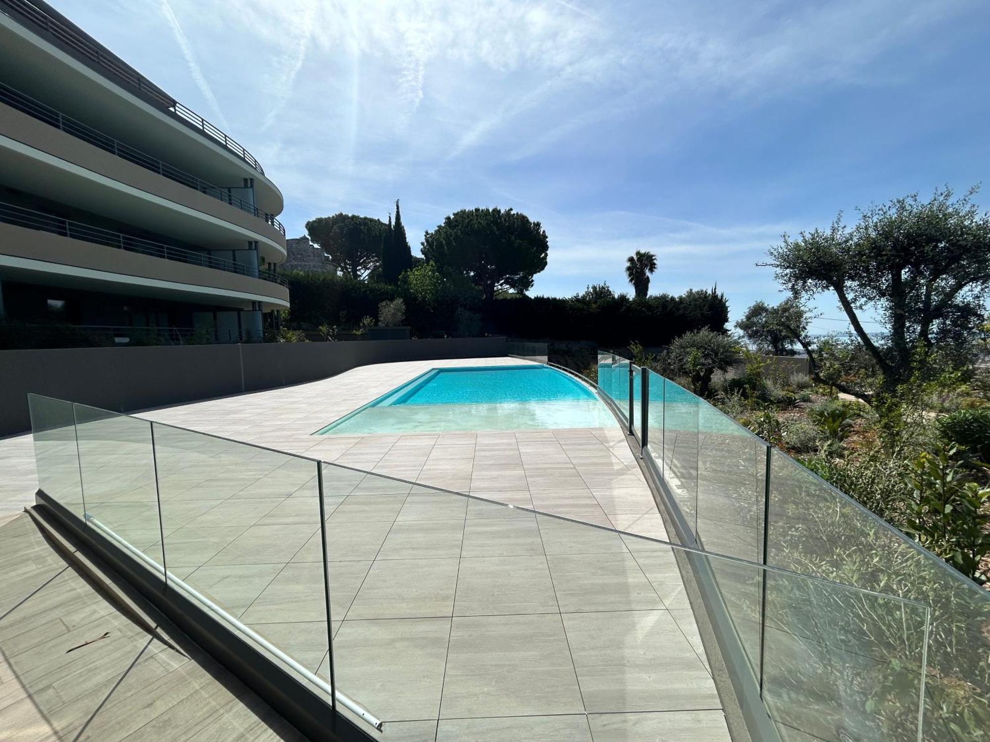 Apartamento Fabron Hills Niza Exterior foto